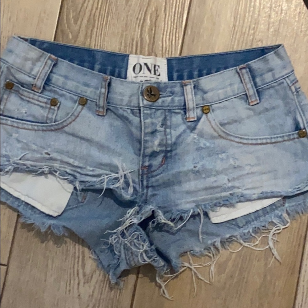 Light wash blue One teaspoon Bandit Jean shorts